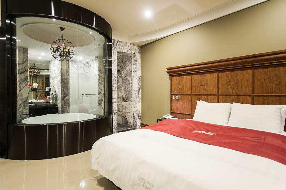 בוצ'און Hotel Floce מראה חיצוני תמונה