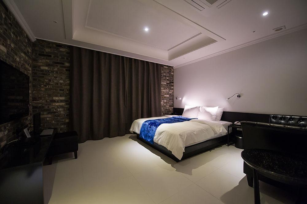 בוצ'און Hotel Floce מראה חיצוני תמונה