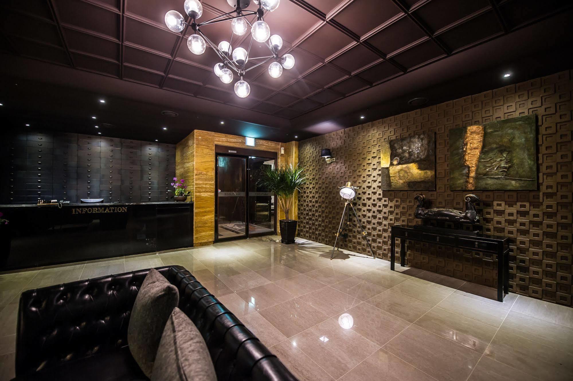בוצ'און Hotel Floce מראה חיצוני תמונה